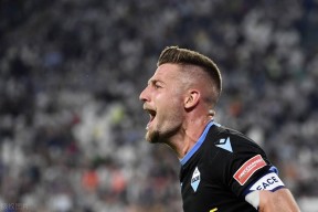 转折点多特蒙德绝杀压哨，意甲加时末段攻防权衡，气氛紧张，阵容厚度经受考验的简单介绍爱游戏体育注册入口