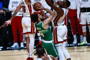 关于逆转之夜！热火最后时刻连续得分取胜，都是网络大小个人系列只有.的信息爱游戏体育APP下载